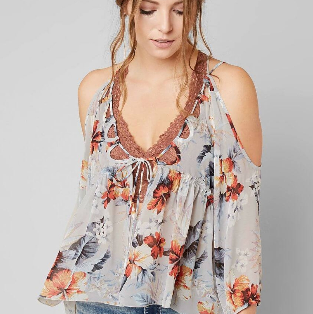 Buckle Gimmicks Top Floral Chiffon Strappy Cold Shoulder Boho Cottagecore Gray
